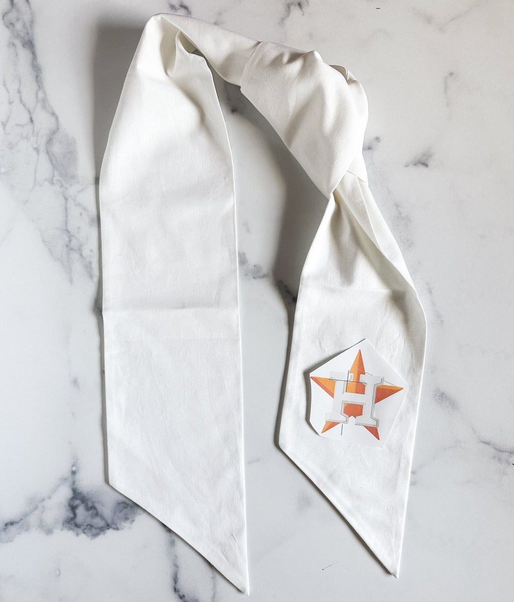 Astros Wreath Sash - Caroline Calligraphie