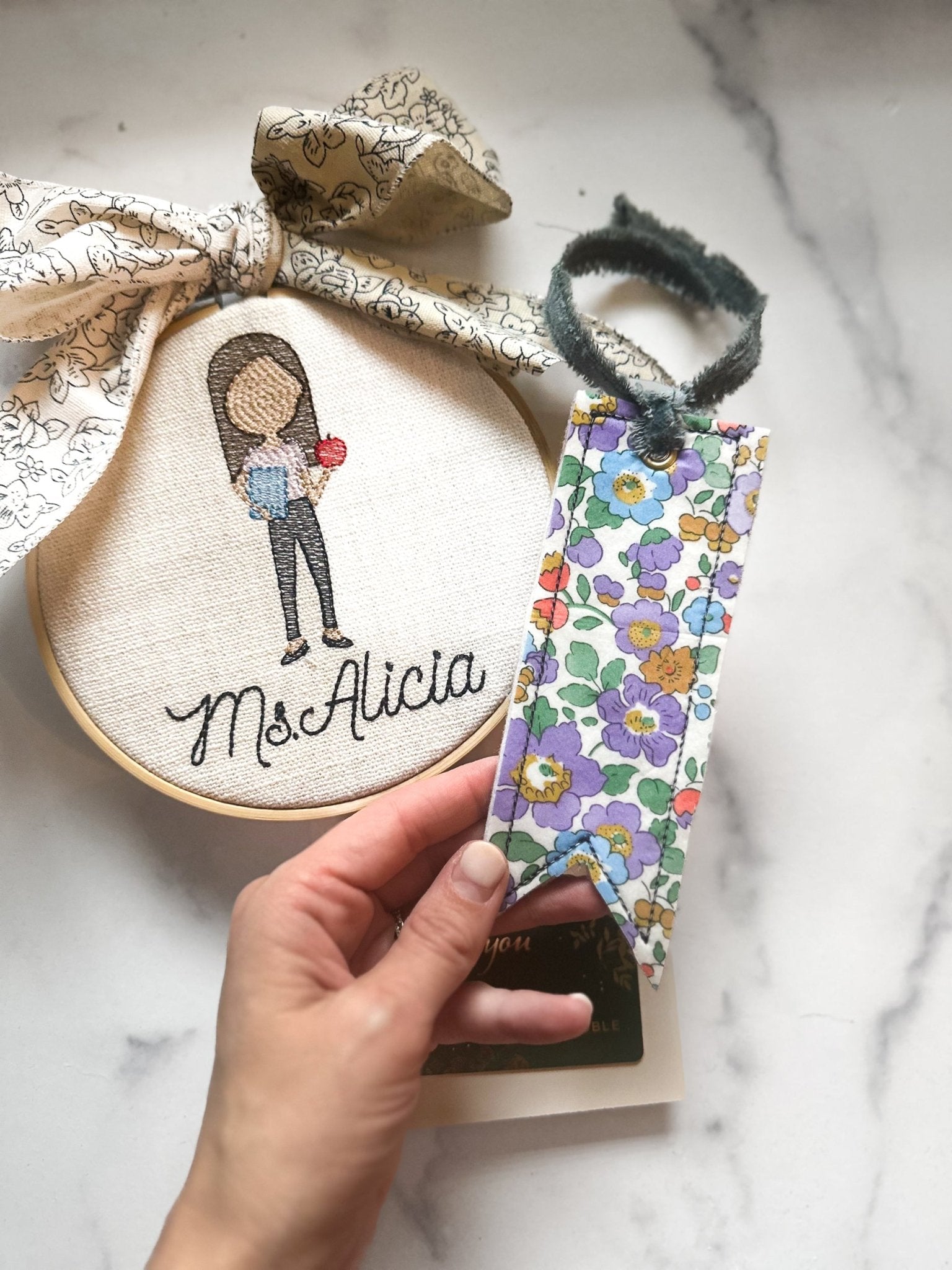 Flower Initial Embroidery Bookmark - Caroline Calligraphie