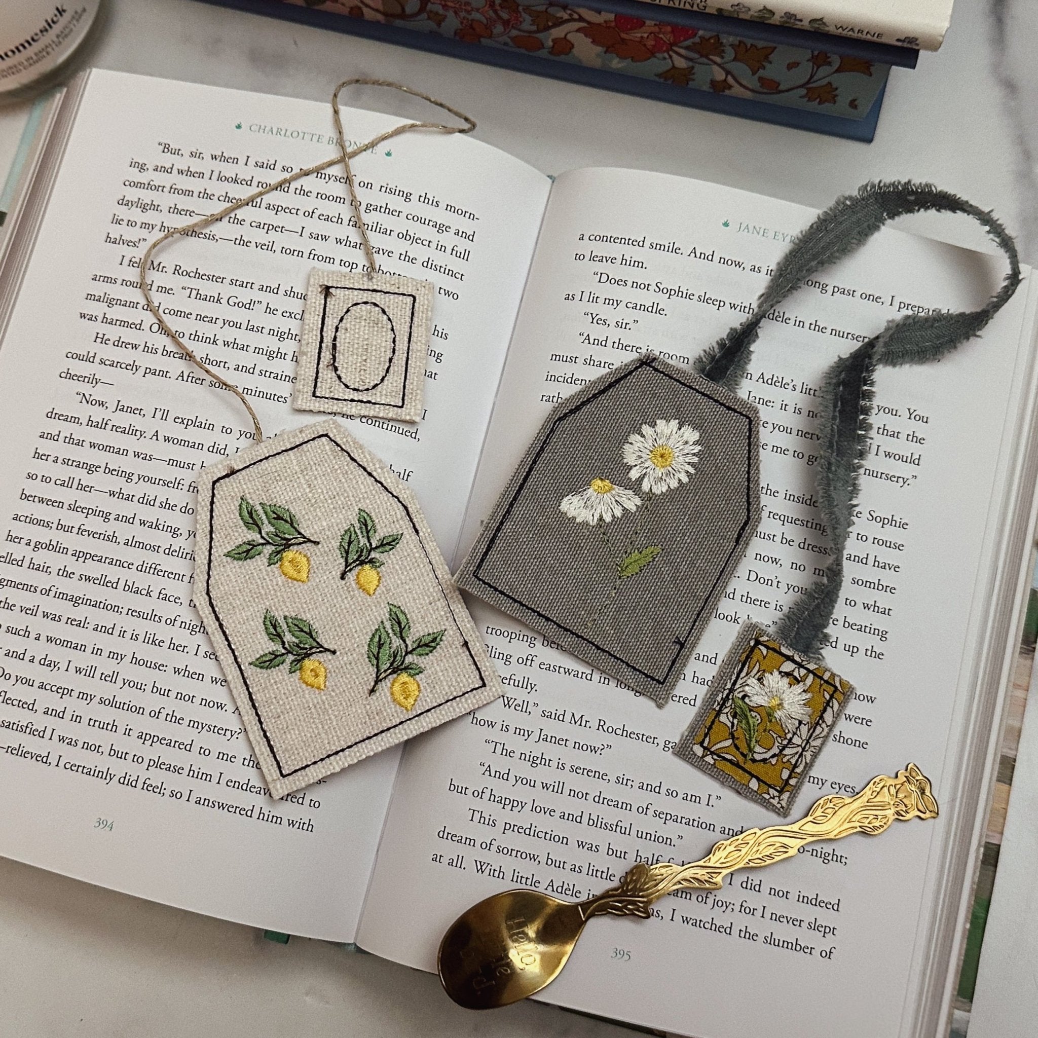 Teabag Bookmarks - Caroline Calligraphie