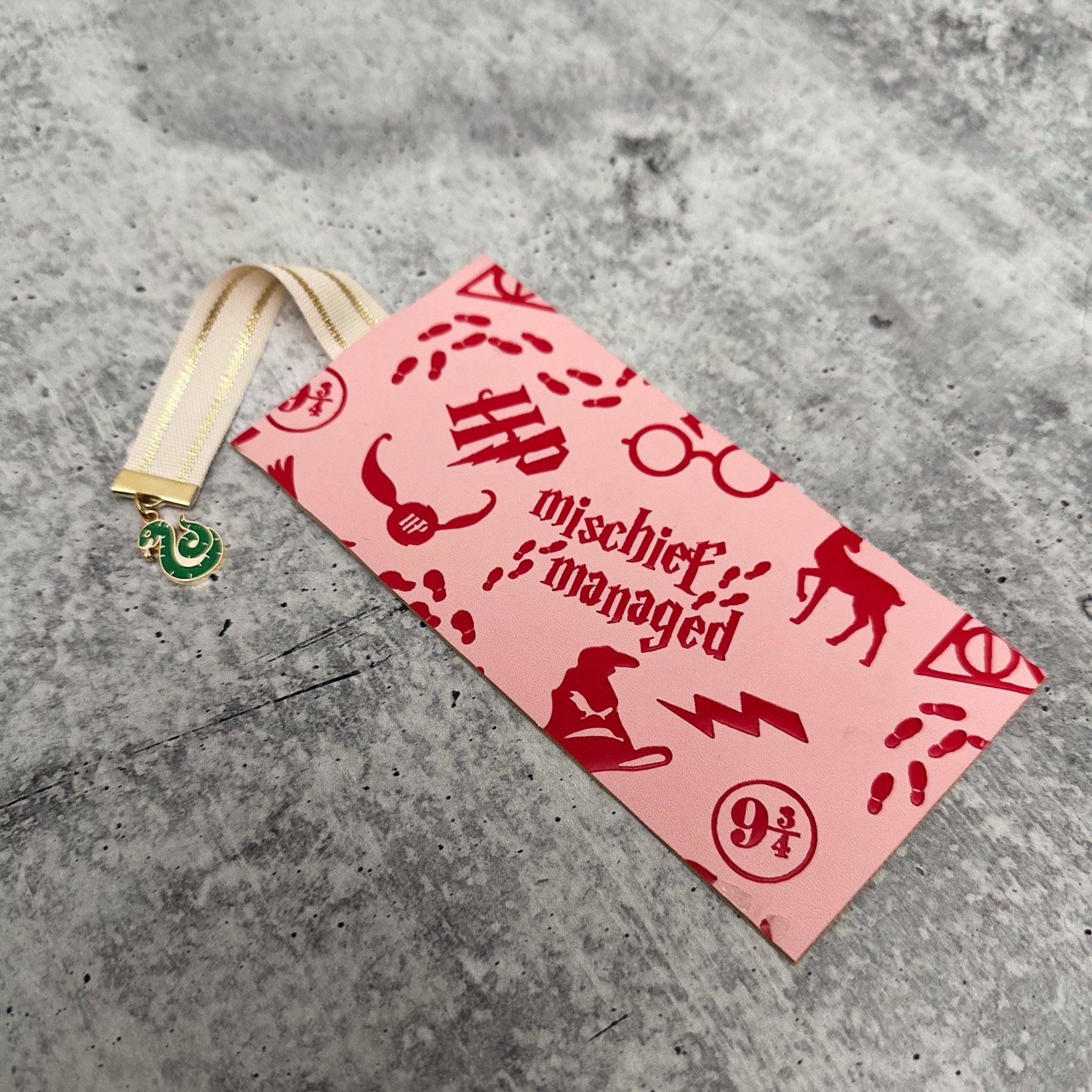Hogwarts Express Bookmark - Caroline Calligraphie
