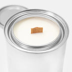 Boxwood Christmas Dog Candle - Caroline Calligraphie