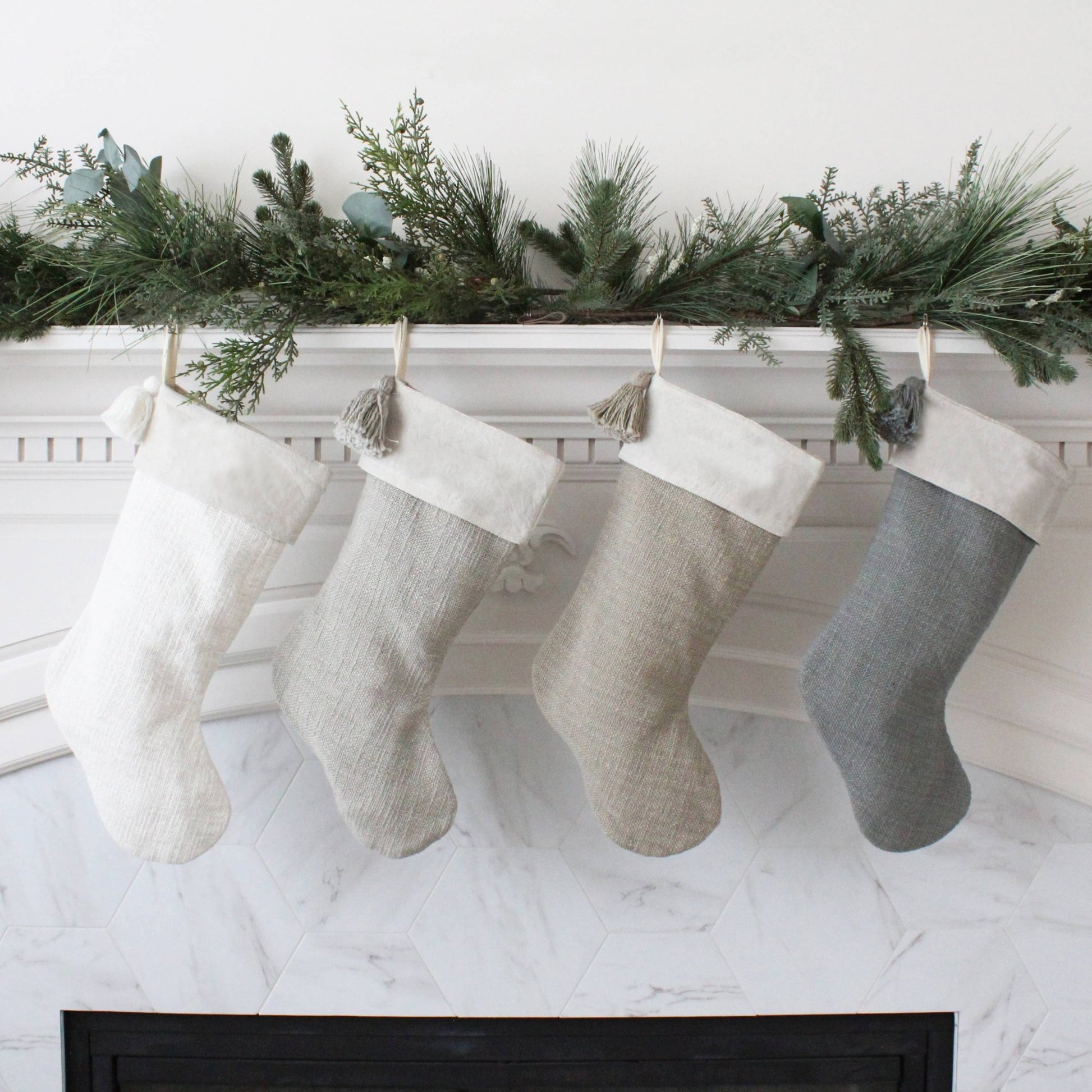 Christmas Stockings & Embroidery - Caroline Calligraphie